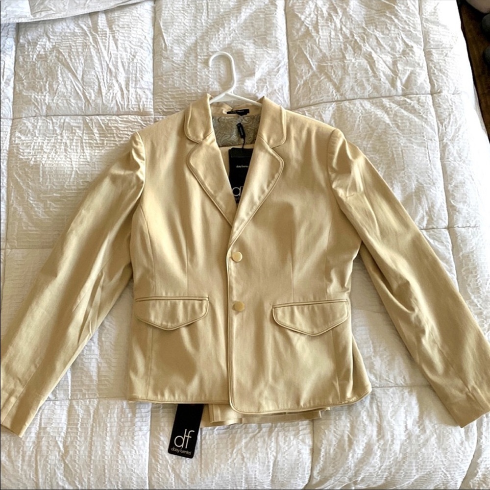 NWT Daisy Fuentes Blazer